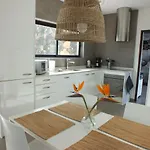 Villa Heated & Shared Pool Matriana 36b, North Shore La Oliva